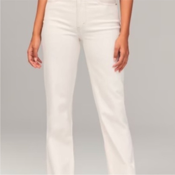 Abercrombie & Fitch 90s Straight Curve Love Cream Leather & White Denim Jeans - Picture 2 of 9